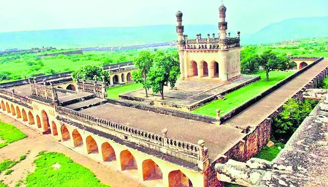 జనవరిలో గండికోట ఉత్సవాలు 