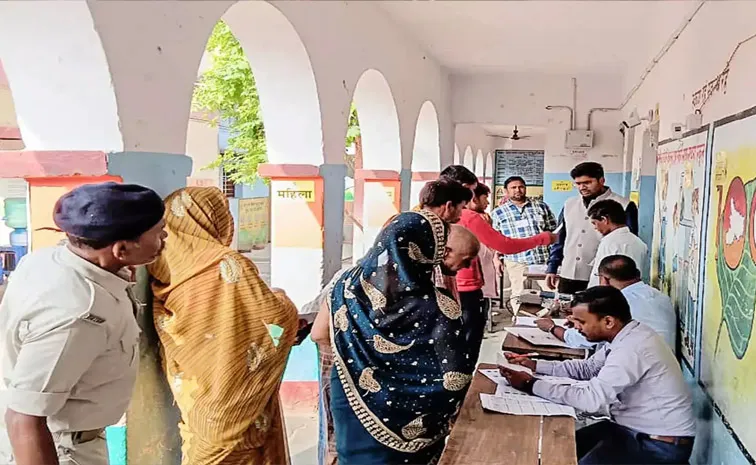 Punjab ByPoll AAP leading in Tarn Taran