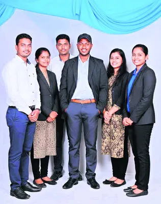 మిషన్‌ ఎడ్యుకేషన్‌లో నిడమనూరు వాసి