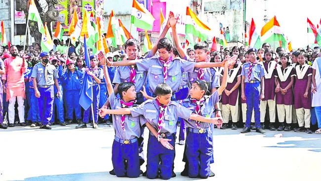 యువతతోనే సమాజంలో మార్పు