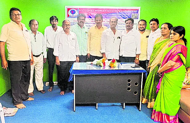 కోర్టు స్టే ఉన్నా.. డోంట్‌కేర్‌! 