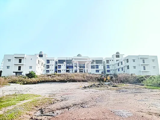 మల్లన్న చెంత..వసతుల చింత