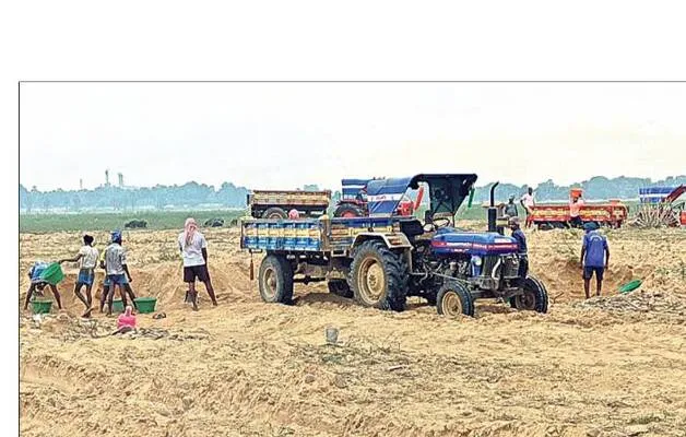 రాళ్లమయం!