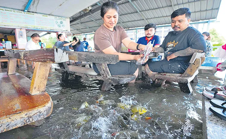 వరదనీటి రెస్టారెంట్‌