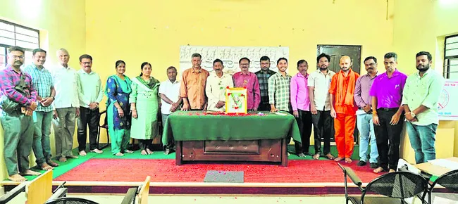 తిమ్మక్కపై పరిశోధనలు రావాలి