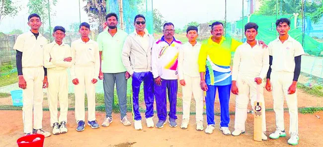 రాష్ట్రస్థాయి పోటీలకు ఎంపిక
