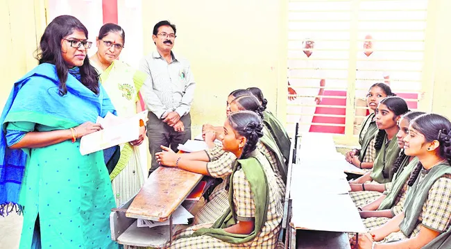 మధ్యాహ్న భోజనం నాణ్యతతో ఉండాలి 