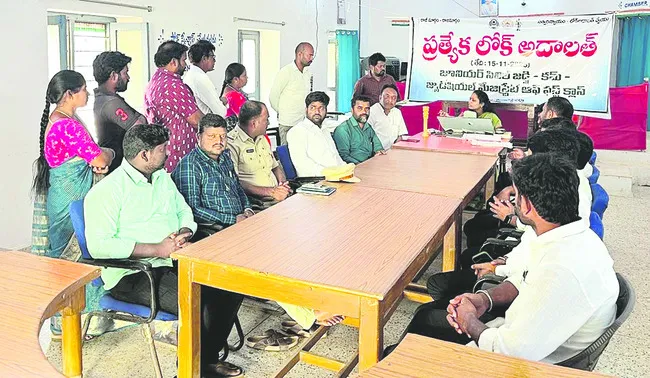 రాజీయే రాజమార్గం 