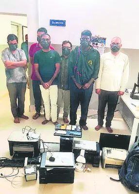 రూ.50 కోట్ల భూమిని కాజేసే యత్నం 