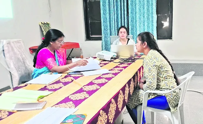 మాతృ మరణాలను అరికట్టాల్సిందే 