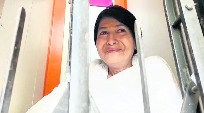 కరెంటు కట్‌తో జనం ఇక్కట్లు 