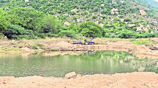 అక్రమంగా అనుమతులు 
