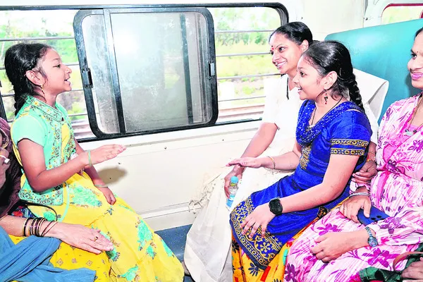 జిల్లాలో నేడు కవిత పర్యటన