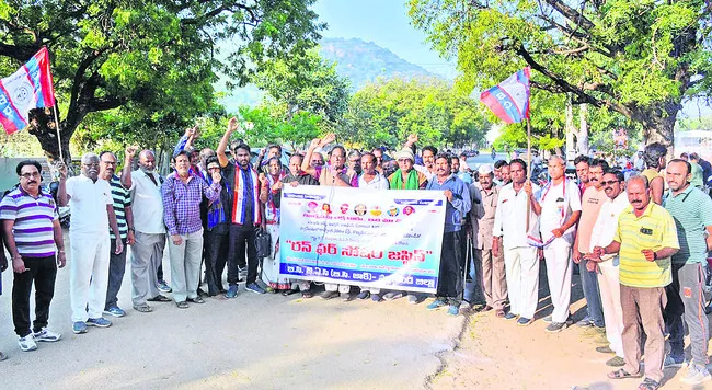 42 శాతం రిజర్వేషన్లు సాధిస్తాం