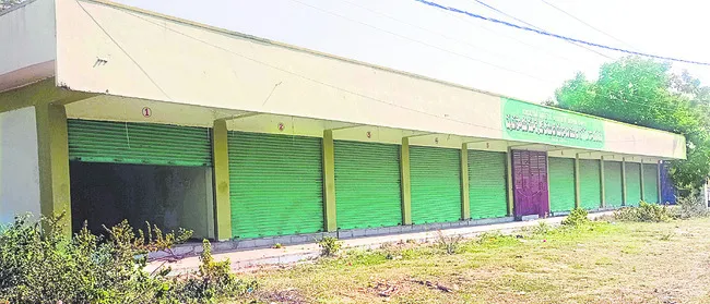 కరెంట్‌ లేని షట్టర్లు