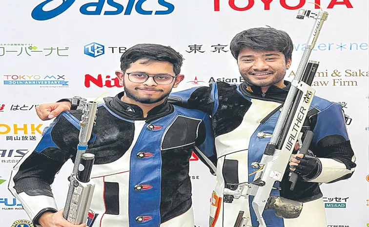 ధనుశ్‌ శ్రీకాంత్‌కు స్వర్ణం