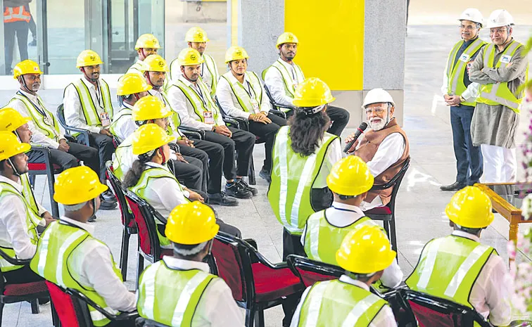 PM Narendra Modi asks bullet train project engineers to document experiences1