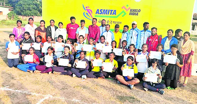 హోరాహోరీగా అథ్లెటిక్స్‌ ఎంపిక పోటీలు 
