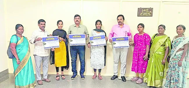 ఎన్ని అడ్డంకులు ఎదురైనా..