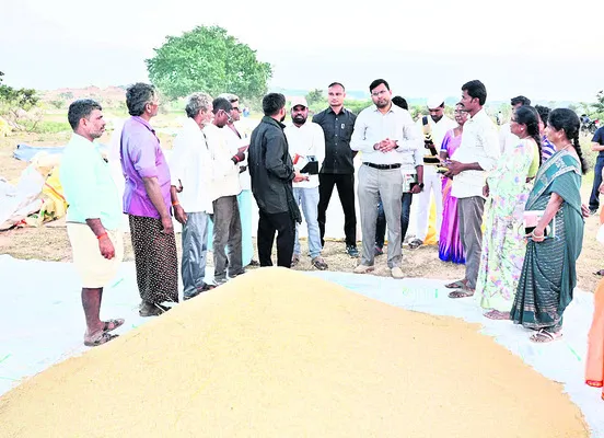 రైతులకు సకాలంలో నగదు చెల్లించాలి 