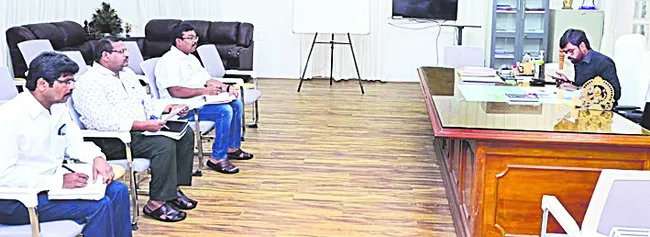 గృహ నిర్మాణాలను  వేగవంతం చేయండి 