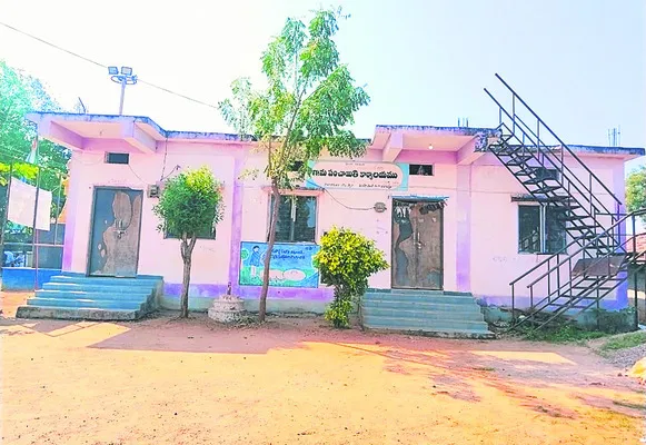 సందేహాలెన్నో!