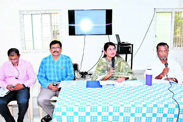 పరిశ్రమల ఏర్పాటును ప్రోత్సహించాలి 