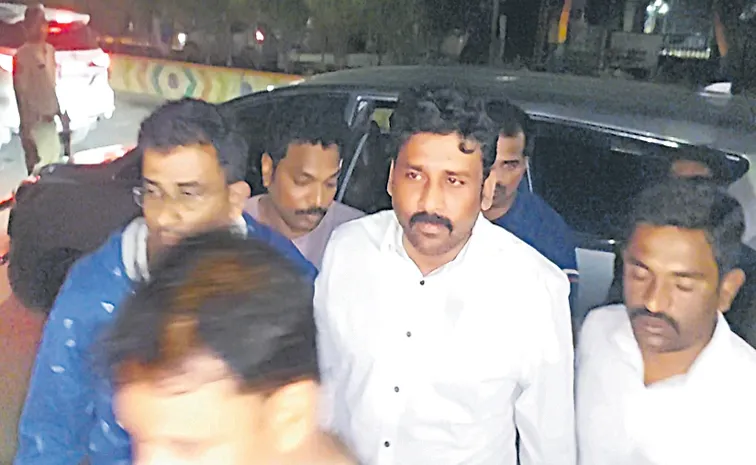 Tadipatri Magistrate granted bail to YSRCP Leader Karumuri Venkata Reddy