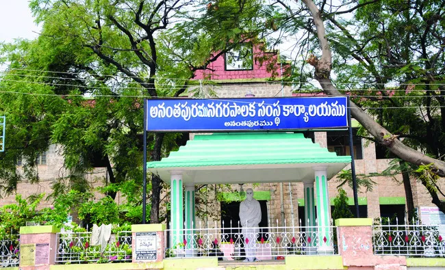 వేదన.. అరణ్య రోదన