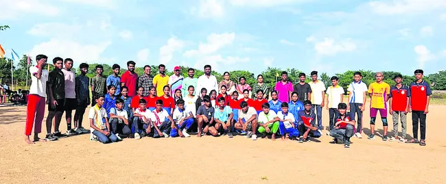 ఉత్సాహంగా రగ్బీ ఎంపిక పోటీలు