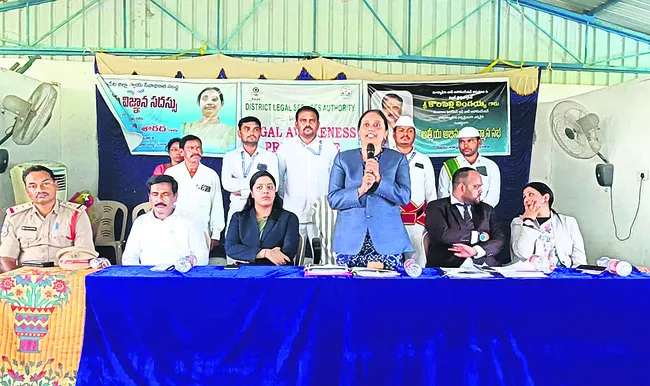 రాజ్యాంగం వల్లే సమాన హక్కులు