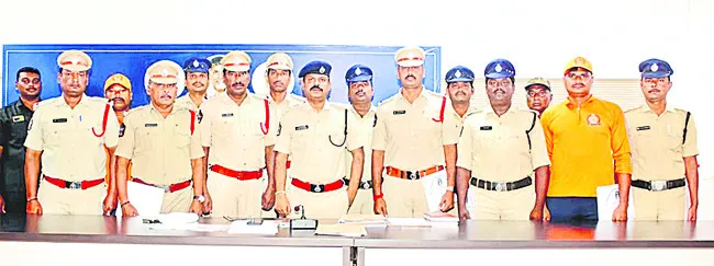 నేరం చేసిన ప్రతి ఒక్కరికీ శిక్ష పడాలి