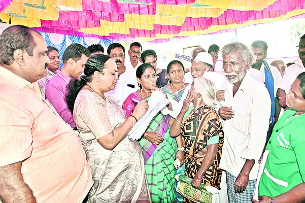 గ్రామసభలతోనే సమస్యలకు పరిష్కారం 