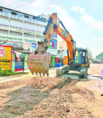 అమరావతి–బెల్లంకొండ రోడ్డు విస్తరణ పనులు పునఃప్రారంభం 