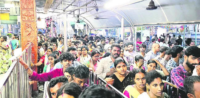 వాడపల్లి 
