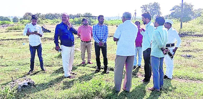 అనువైన ప్రదేశంలో కొనుగోలు కేంద్రాలు