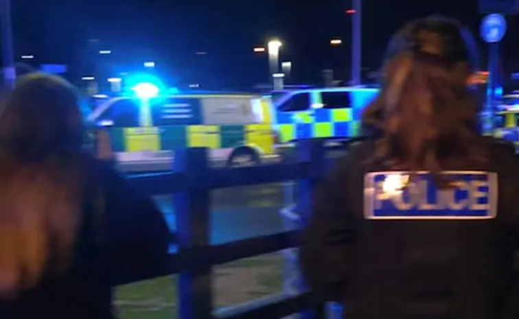 London Train Stabbing Multiple People Stabbed