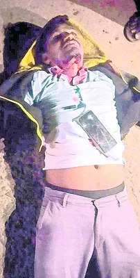 రోడ్డు ప్రమాదంలో డిజిటల్‌ అసిస్టెంట్‌ మృతి 