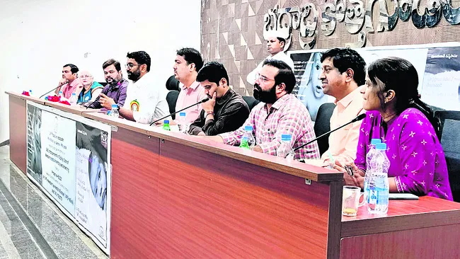 మాదక ద్రవ్యాలు నిర్మూలించాలి