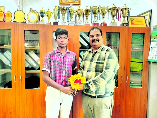 రాష్ట్ర స్థాయి ఎస్‌జీఎఫ్‌ పోటీలకు ‘డీఏవీ భారతి’ విద్యార