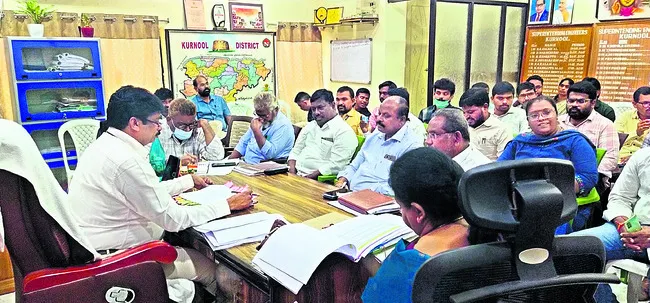 వేసవిలో మంచినీటి సమస్య తలెత్తరాదు 