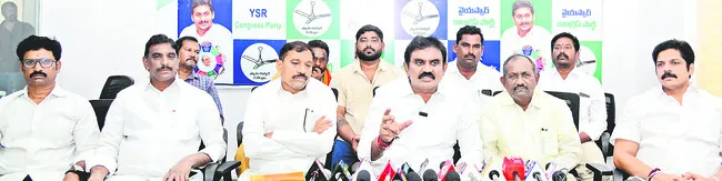 హామీల అమలులో చంద్రబాబు ప్రభుత్వం విఫలం
