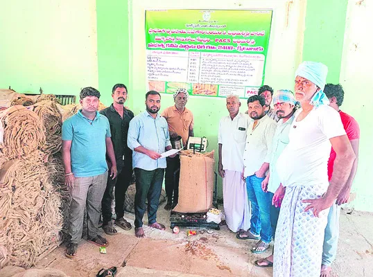 దళారులను ఆశ్రయించి నష్టపోవద్దు 