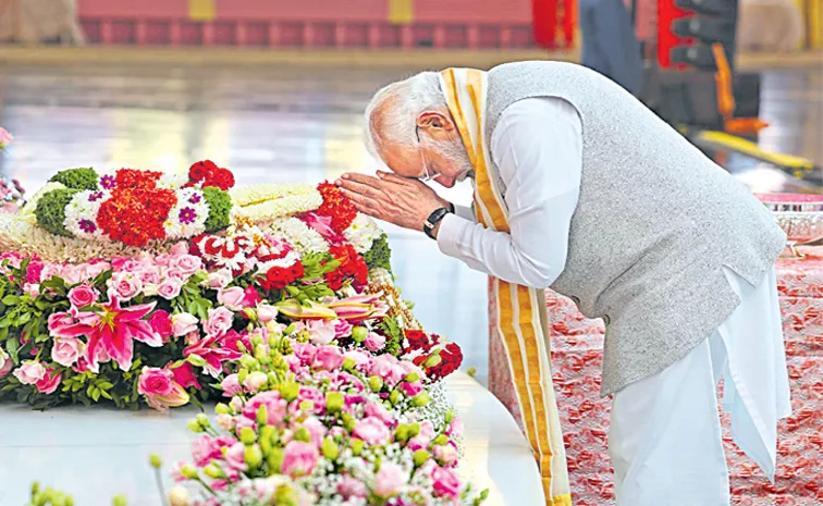 PM Narendra Modi Comments on Sri Sathya Sai Baba centenary celebrations