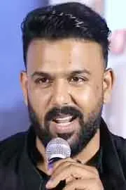 Is Tharun Bhascker Confirms Relation with Eesha Rebba16