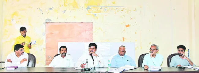 మొక్కల లెక్క చూపకపోతే ఇంటికే