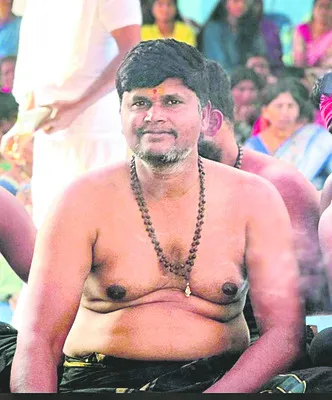 గుండెపోటుతో అయ్యప్ప భక్తుడి మృతి 