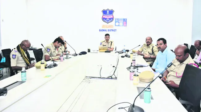 శాంతిభద్రతల పరిరక్షణే లక్ష్యం 