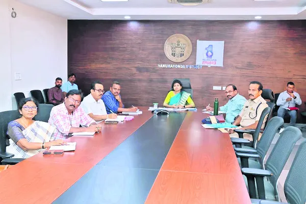 స్థానిక ఎన్నికలు సమర్థంగా నిర్వహించాలి 