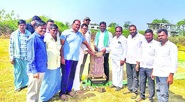 కమీషన్‌ రాలే..! 